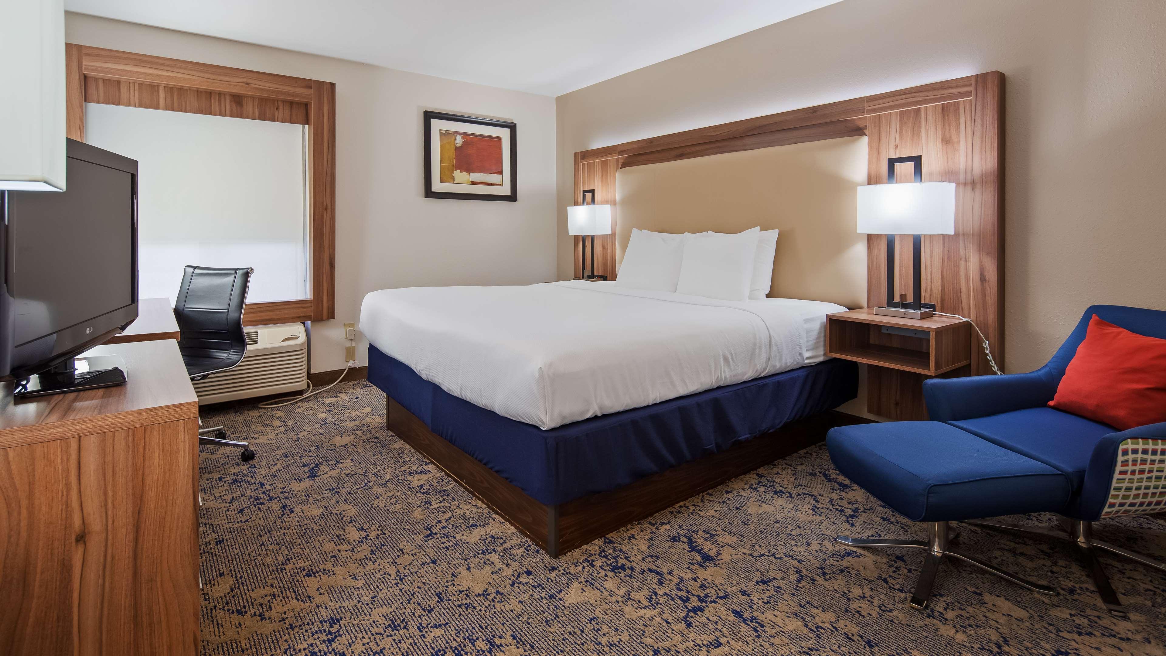 Best Western Plus Kansas City Airport - Kci East Bagian luar foto