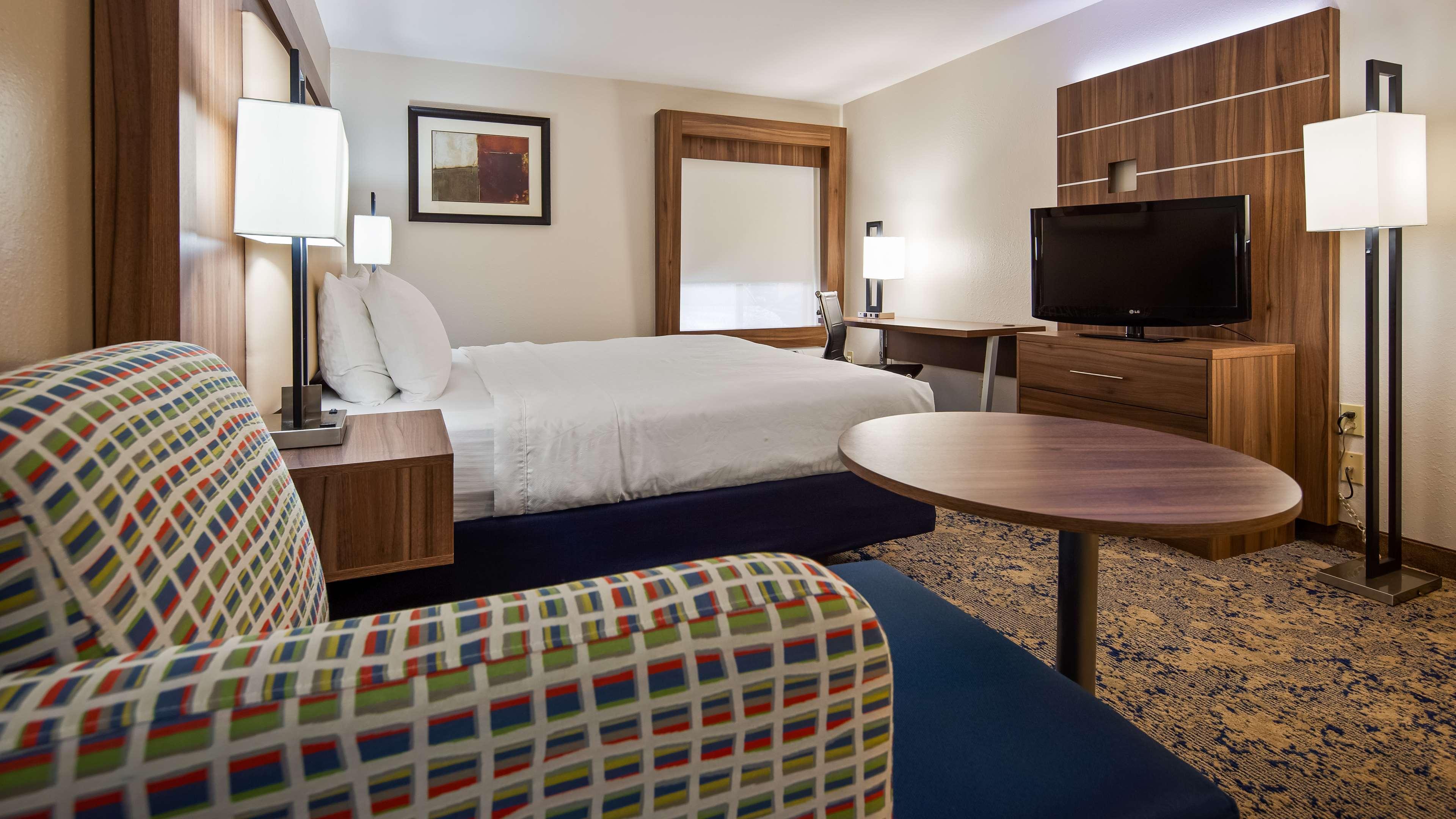 Best Western Plus Kansas City Airport - Kci East Bagian luar foto