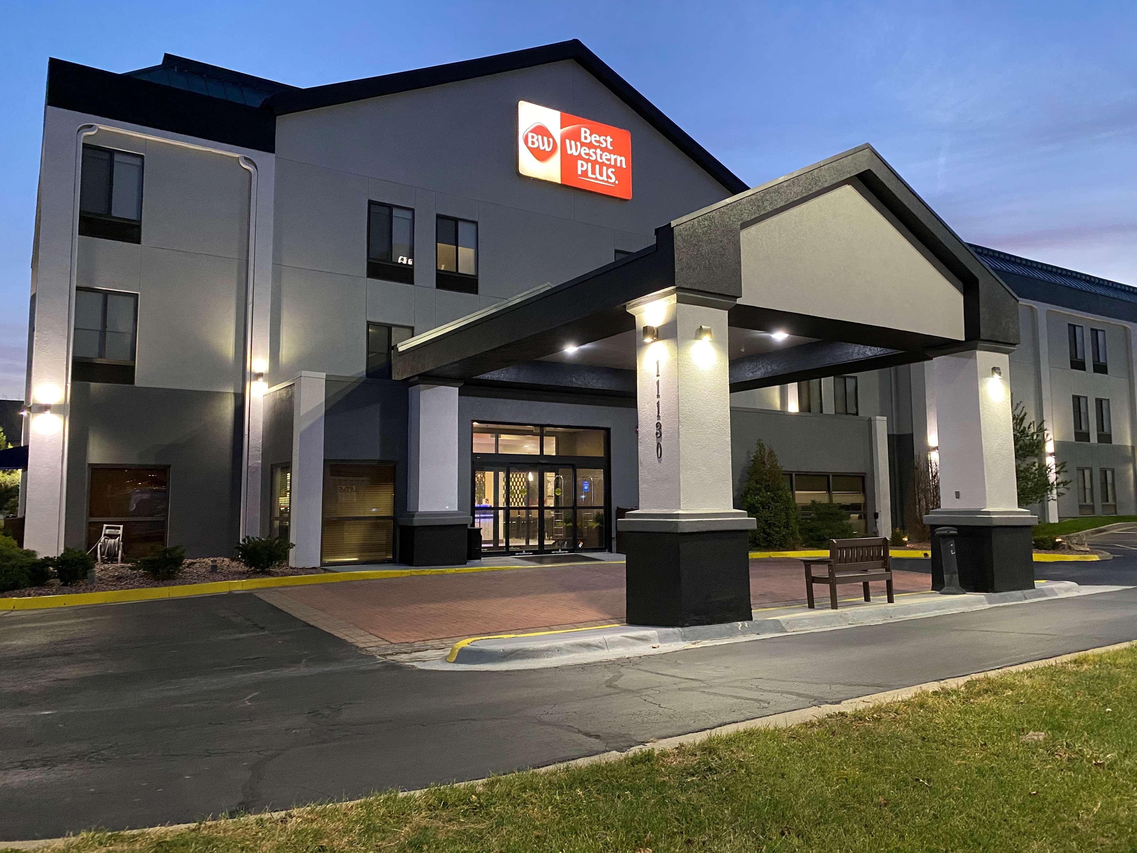 Best Western Plus Kansas City Airport - Kci East Bagian luar foto