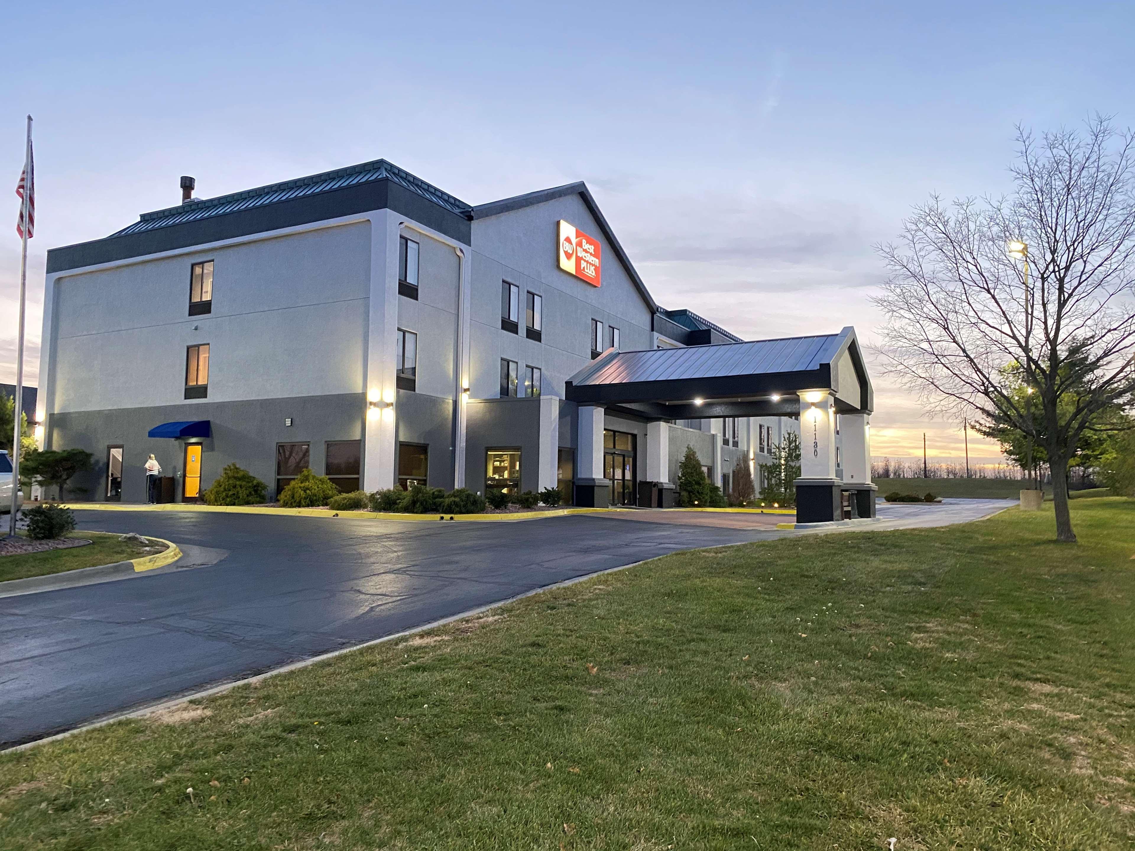 Best Western Plus Kansas City Airport - Kci East Bagian luar foto
