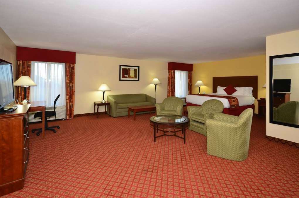 Best Western Plus Kansas City Airport - Kci East Bagian luar foto